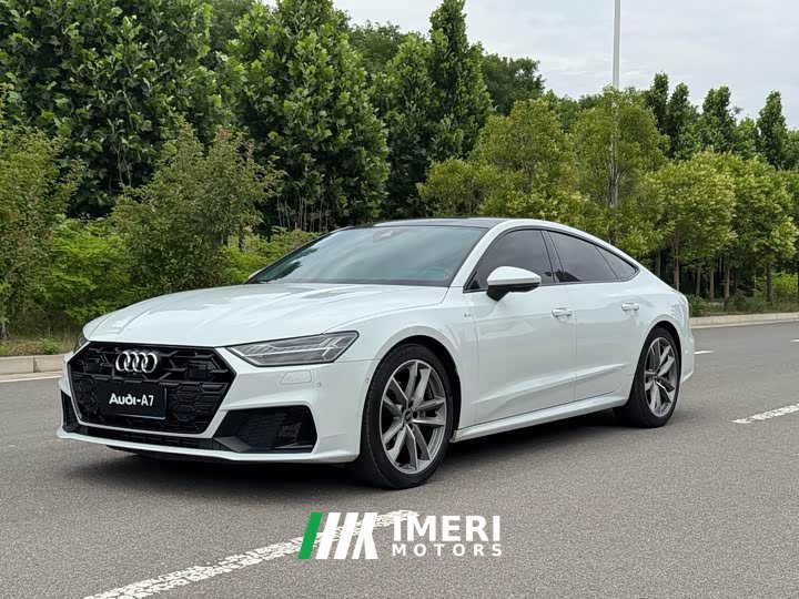 Audi A7 45 TFSI Premium Selection - автомобиль из Китая