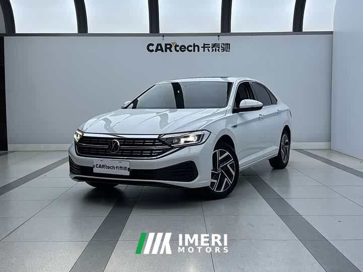 Volkswagen Sagitar 280TSI DSG surpasses Lite version - автомобиль из Китая