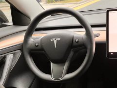 Tesla Model 3 2022 rear-wheel drive version - фото 8