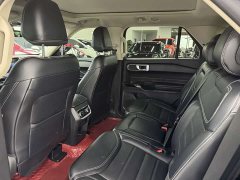 Ford Explorer EcoBoost 285 four-wheel drive style plus version 7 seats - фото 7