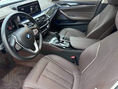 BMW 5 Series facelift 525Li luxury package - фото 8