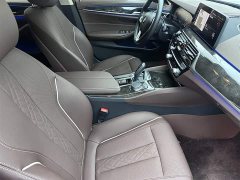 BMW 5 Series facelift 525Li luxury package - фото 9