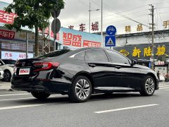 Honda Accord Sharp Hybrid 2.0L Sharp Collar Edition - фото 4