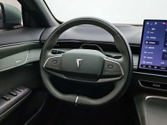 Lynk & Co Dark Blue S07 215Max Extended Range Edition - фото 14