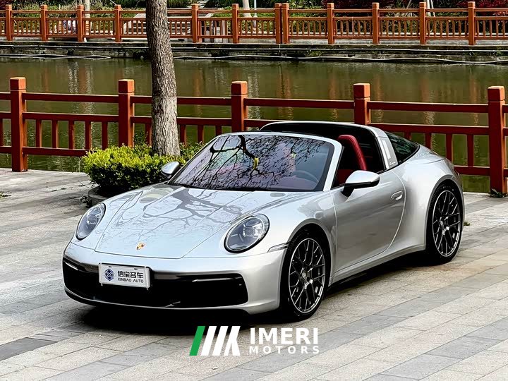 Porsche 911 2023 Targa 4 3.0T