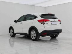 Lynk & Co Binzhi 2019 220 TURBO CVT Elite Edition National VI - фото 4