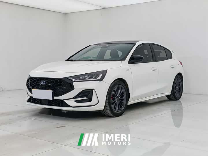 Lynk & Co Focus Hatchback EcoBoost 180 Automatic ST Line - автомобиль из Китая
