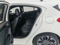 Lynk & Co Focus Hatchback EcoBoost 180 Automatic ST Line - фото 13