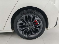 Lynk & Co Focus Hatchback EcoBoost 180 Automatic ST Line - фото 15