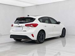 Lynk & Co Focus Hatchback EcoBoost 180 Automatic ST Line - фото 8