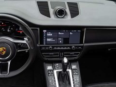 Porsche Macan 2.0T - фото 12