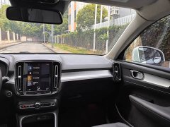 Volvo XC40 T3 Smart Travel Fashion Edition - фото 15