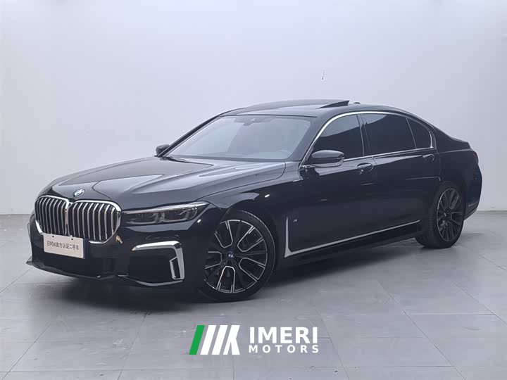 BMW 7 Series 2019 facelift 740Li Exclusive M Sports Package - автомобиль из Китая