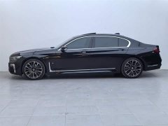 BMW 7 Series 2019 facelift 740Li Exclusive M Sports Package - фото 3