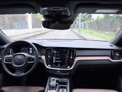Volvo S60 B4 Zhiyuan Luxury Edition - фото 17