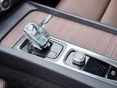 Volvo S60 B4 Zhiyuan Luxury Edition - фото 19