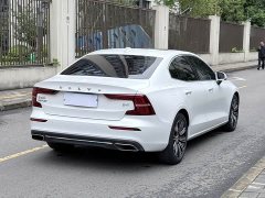 Volvo S60 B4 Zhiyuan Luxury Edition - фото 6
