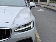 Volvo S60 B4 Zhiyuan Luxury Edition - фото 8