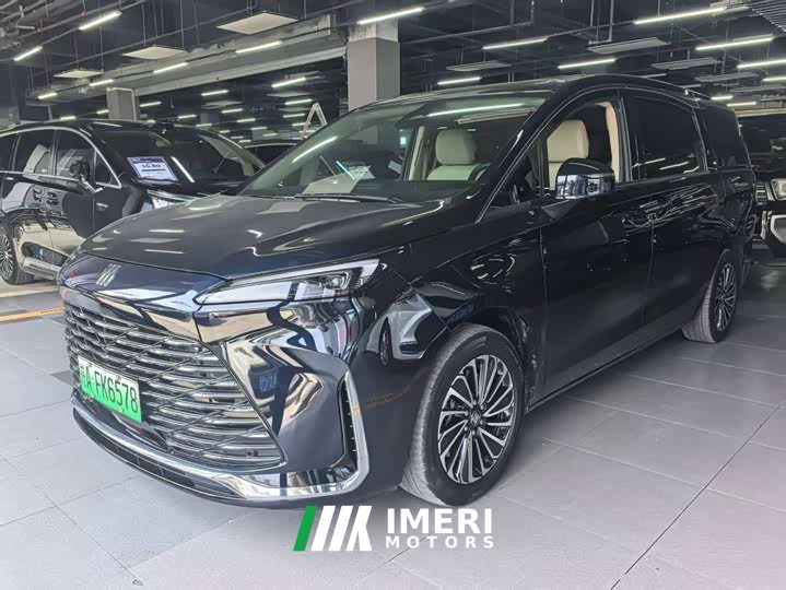 Buick GL8 New Energy Lu Shang Exclusive Edition - автомобиль из Китая