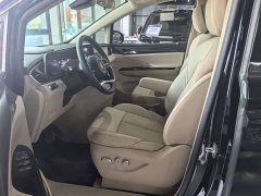 Buick GL8 New Energy Lu Shang Exclusive Edition - фото 6