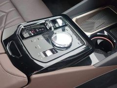 BMW 5 Series 2024 530Li Leading M Sports Package - фото 15