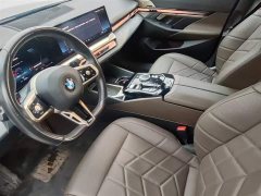 BMW 5 Series 2024 530Li Leading M Sports Package - фото 8