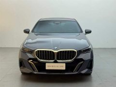 BMW 5 Series 530Li M Sport Luxury Package - фото 2