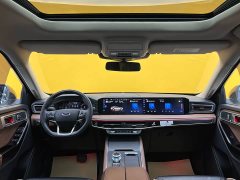 Ford Explorer EcoBoost 285 four-wheel drive titanium version 6 seats - фото 16