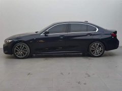 BMW 3 Series 2024 325Li M Sports Package - фото 3