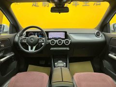 Mercedes-Benz GLA 200 - фото 13