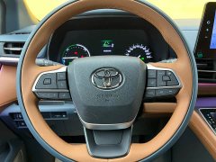 Toyota Granvia 2.5L Hybrid Comfort Edition - фото 12