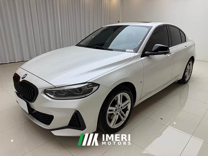 BMW 1 Series 2021 120i M Sports Night Edition - автомобиль из Китая