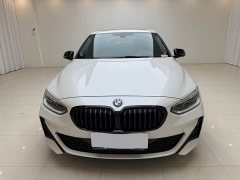 BMW 1 Series 2021 120i M Sports Night Edition - фото 2