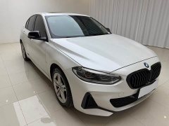 BMW 1 Series 2021 120i M Sports Night Edition - фото 3