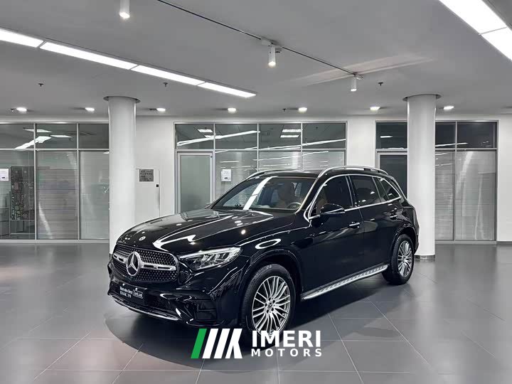 Mercedes-Benz GLC 300 L 4MATIC Dynamic 5-seater