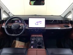 Trumpchi E8 PHEV 150km MAX - фото 13