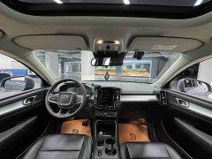 Volvo XC40 T3 Smart Travel Fashion Edition - фото 19