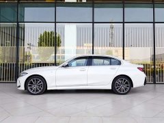 BMW 3 Series 325Li M Sports Package - фото 5