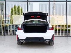 BMW 3 Series 325Li M Sports Package - фото 7
