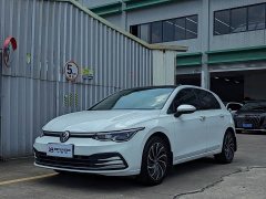 Volkswagen Golf 2023 facelift 280TSI DSG Pro - фото 1