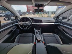 Volkswagen Golf 2023 facelift 280TSI DSG Pro - фото 14