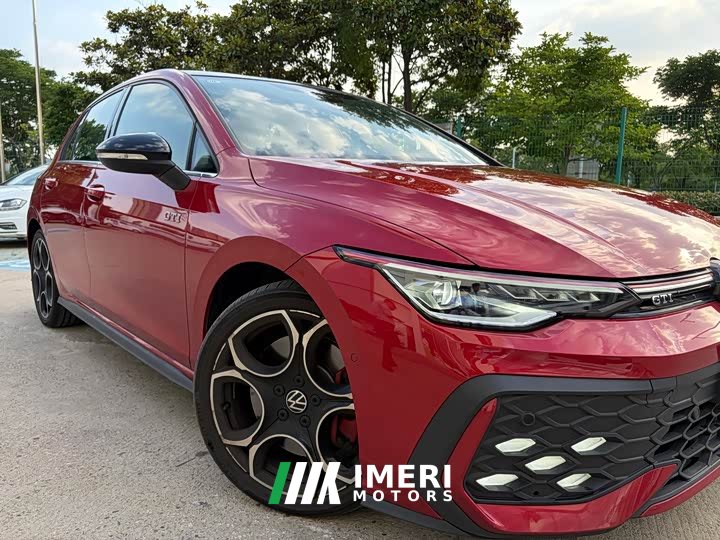 Volkswagen Golf GTI 380TSI DSG GTI