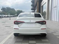 Honda Civic 2023 240TURBO CVT Dynamic Special Edition - фото 3