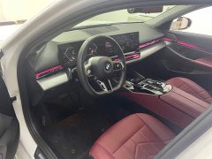 BMW 5 Series 530Li Luxury M Sport Package - фото 6