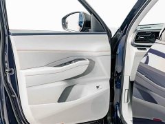 Volkswagen Teramont 2025 Teramont Pro 450TSI 4WD Zongheng Edition - фото 17