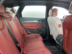 Audi Q5L 45th Anniversary Collector's Edition 40 TFSI Luxurious and Dynamic - фото 8