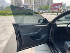 Tesla Model Y rear-wheel drive version - фото 10