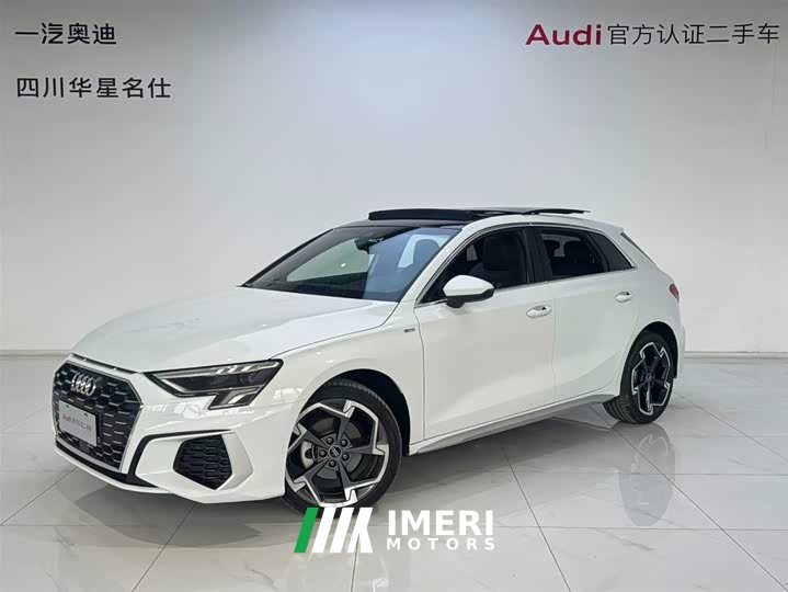 Audi A3 Sportback 35 TFSI stylish and sporty - автомобиль из Китая