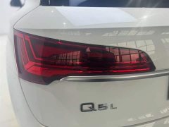 Audi Q5L 40T luxury and dynamic - фото 11