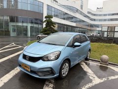Honda Fit 1.5L CVT Trendy Edition - фото 1